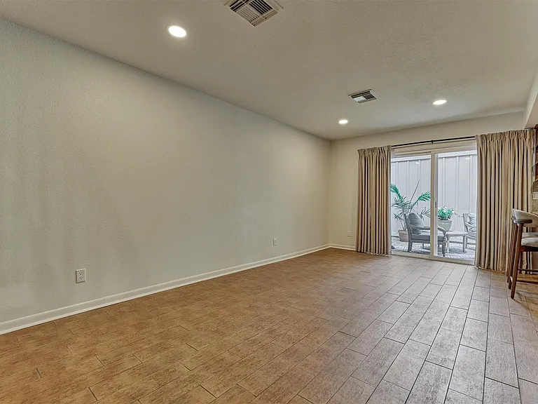 2351 W Settlers Way — Photo 21