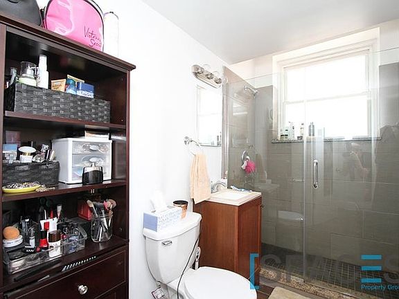 5th image of 1447 W Balmoral Ave #Gardenn