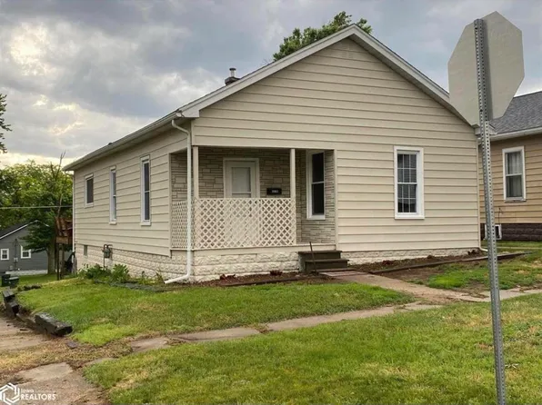 3102 Avenue J, Fort Madison, IA 52627