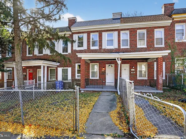 1427 Homestead St, Baltimore, MD 21218
