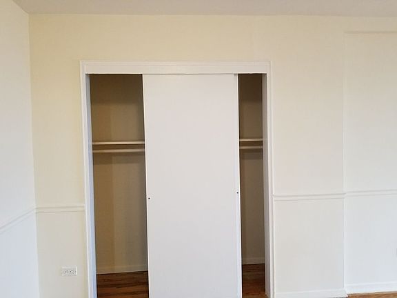 5th image of 3255 Randall Ave APT 4D