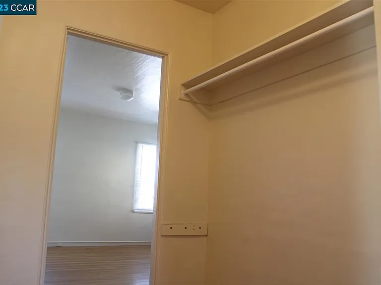 515 Lexington Ave #517 — Photo 13