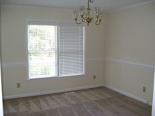 4th image of 4135 Whitehurst Dr