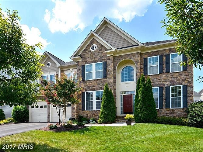 1st image of 22141 Park Glenn Dr