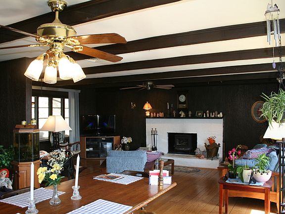 3rd image of 16 Bott Ln