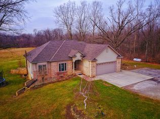 2209 Saline River Rd, Dundee, MI 48131