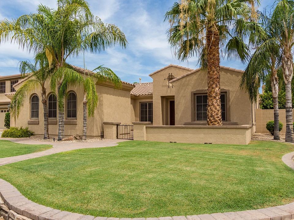1st image of 1254 E Canary Dr