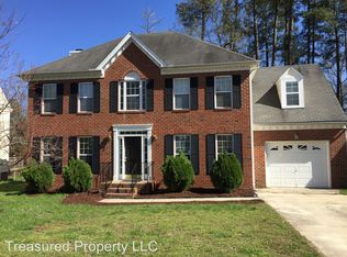 8636 Hobhouse Cir, Raleigh, NC 27615