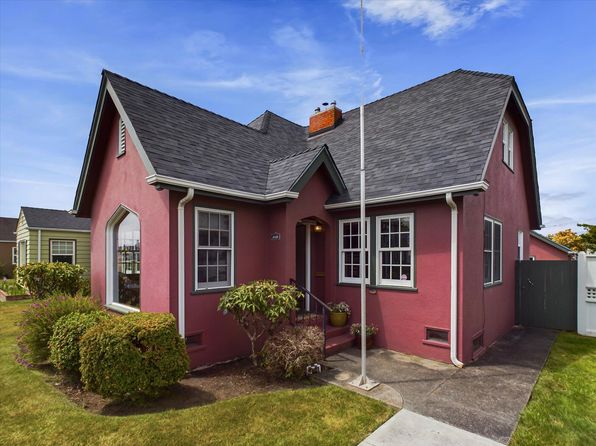 2438 G St, Eureka, CA 95501