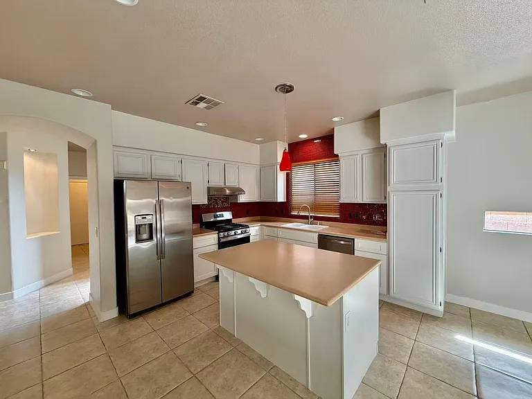 11008 Rusty Ray Dr — Photo 6