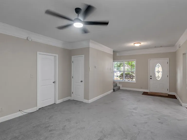 105 Bradford Pl — Photo 6