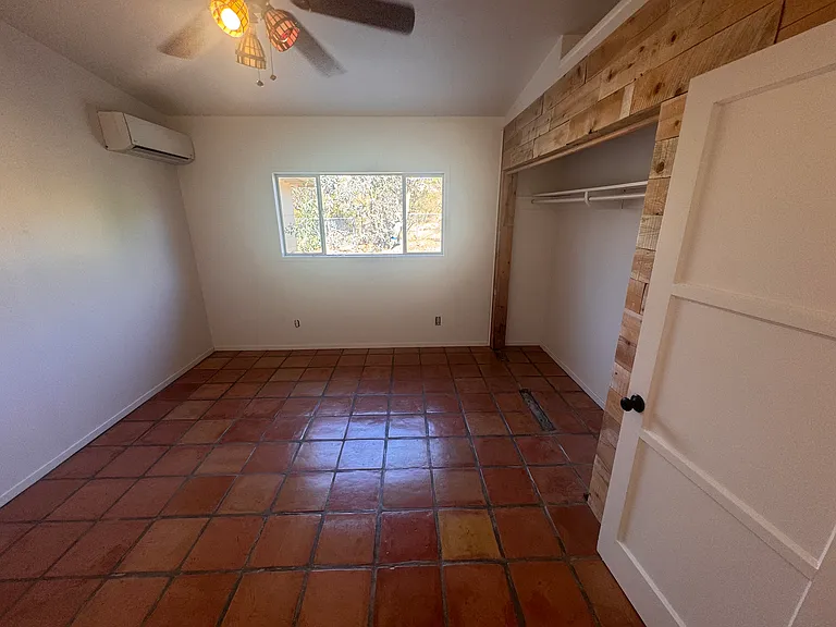 51039 Canyon Rd — Photo 6