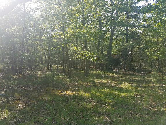 5th image of 514 Danas Ct