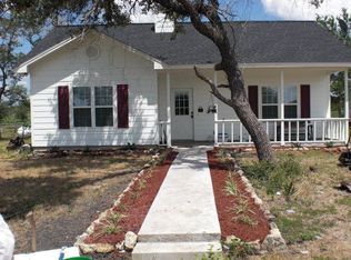 4035 Cr 219, Smiley, TX 78159