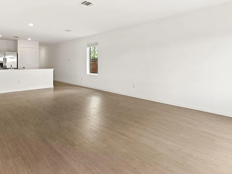 3005 Majestic Sunrise Dr — Photo 10