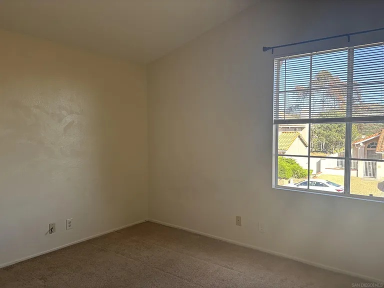12446 Salmon River Rd — Photo 25