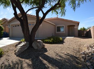 492 E Greg Rock Rd, Vail, AZ 85641