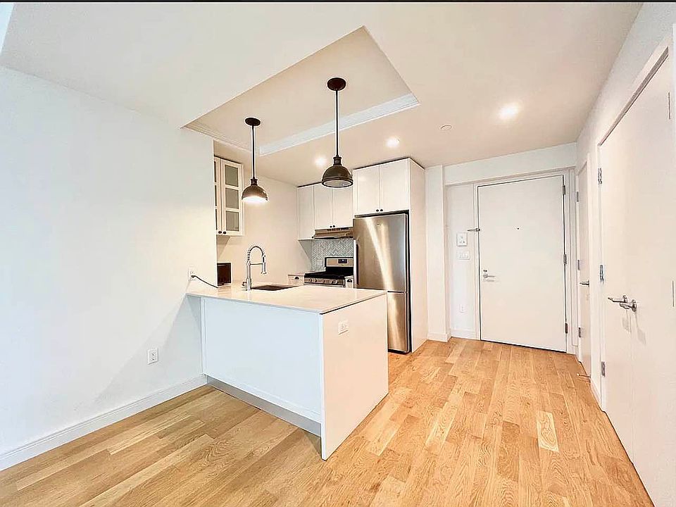 1st image of 409 Eastern Pkwy #507