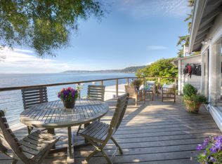 16943 Maplewild Ave SW, Seattle, WA 98166