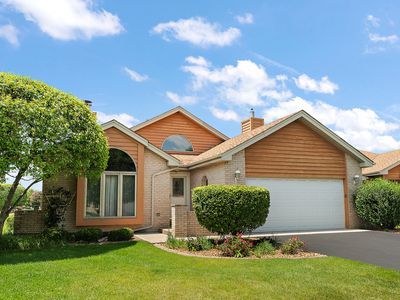 18414 Pine Lake Dr, Tinley Park, IL, 60477