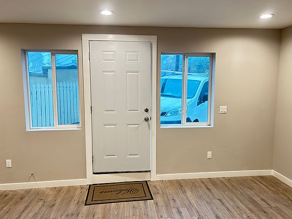 5th image of 1335 N Alvarado St #3/4