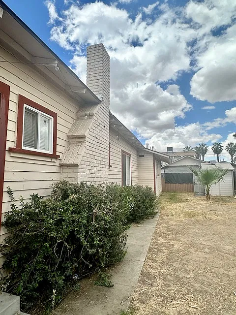 2 bed, 1120 sqft, $1,600 — Photo 3