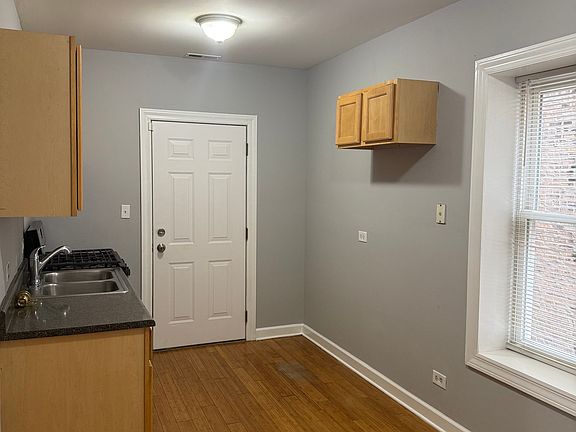 3rd image of 445 N Drake Ave #2