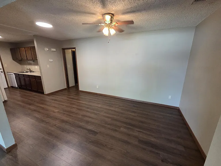 2727 W Maple St #2727 — Photo 4