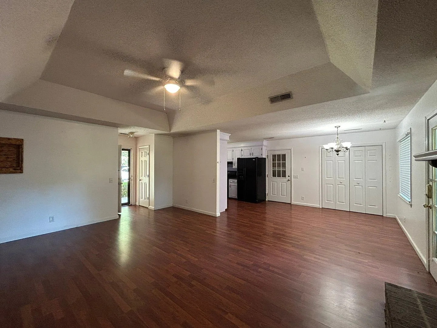 Shaw Afb-Pet Friendly- 3 Bedroom/2 Bath Home Close To Shaw Afb — Photo 4