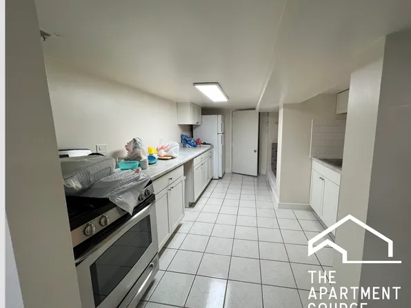 4354 W Roscoe St #G, Chicago, IL 60641