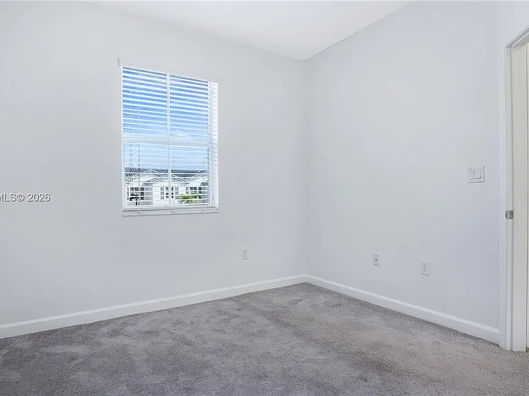 2676 SE 12th St #2676 — Photo 34
