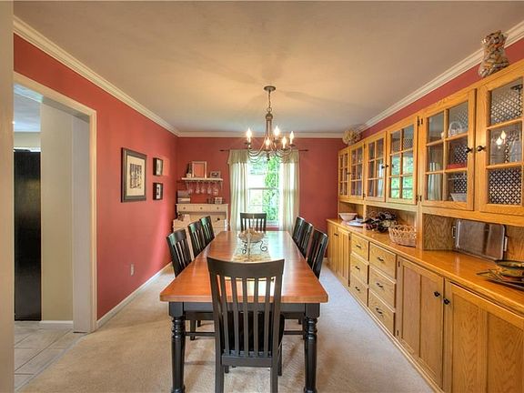 5th image of 7127 Tiburon Cir
