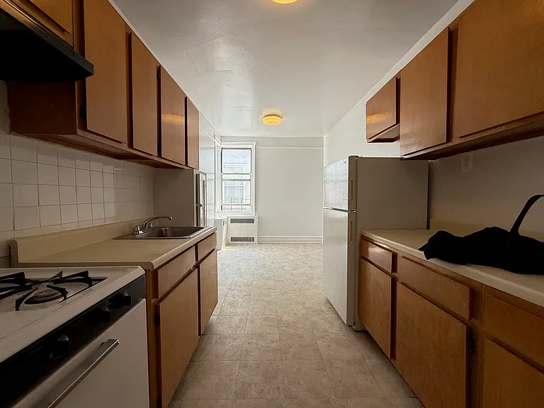 789 Saint Marks Ave #2C — Photo 4