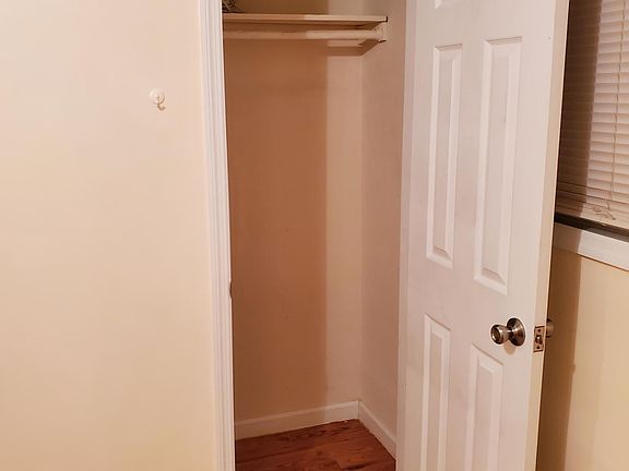 2nd image of 19716 120th Ave #2