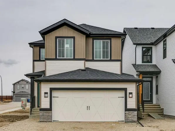 65 E Bartlett Way SE, Calgary, AB T3S 0P2