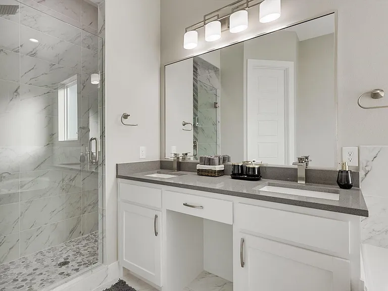 3420 Nomas St — Photo 39