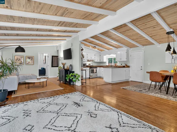 3215 Pine St, Martinez, CA 94553