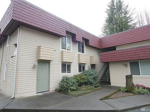 2nd image of 14002 SE 6th St APT 2