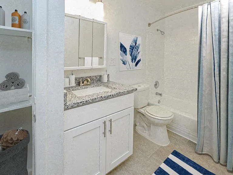 Ocean Terrace Apartment Homes — Photo 11