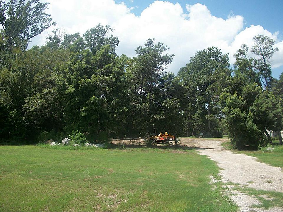 2nd image of 28423 Mendecino Glen Ln