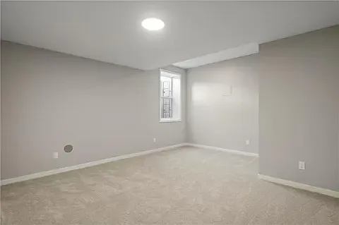 Large downstairs bedroom 4