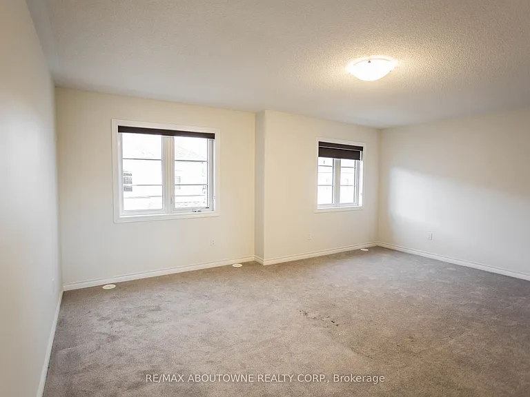 636 Evans Ave #36 — Photo 34