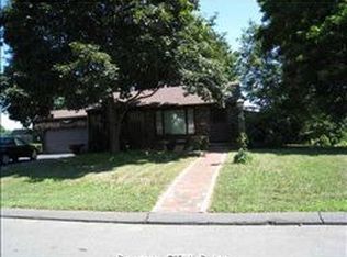 7 Russell Rd, Meriden, CT 06450