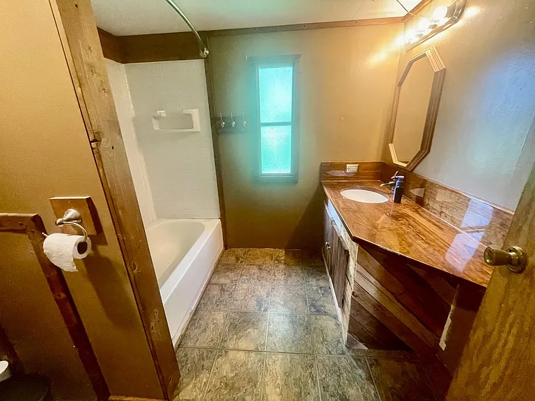855 State Route 18 — Photo 10
