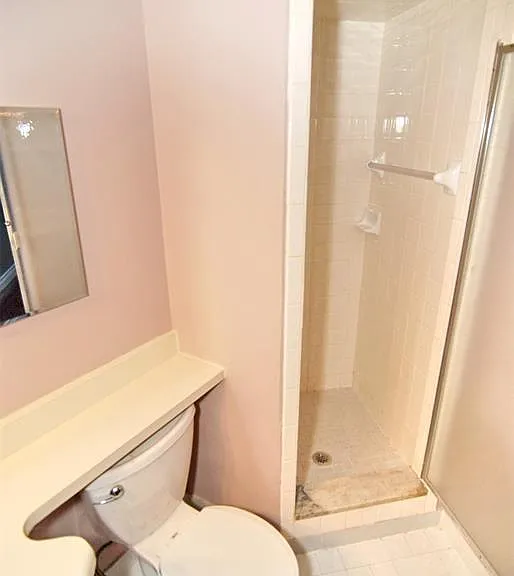 380 Pelissier St #904 — Photo 32