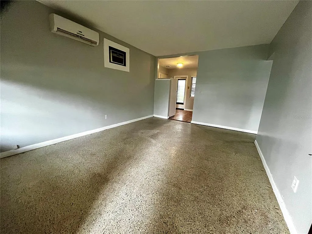 2 bed, 1.0 bath, 900 sqft, $1,650 — Photo 4