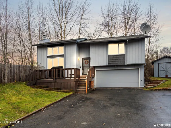16622 Riddell Cir, Eagle River, AK 99577