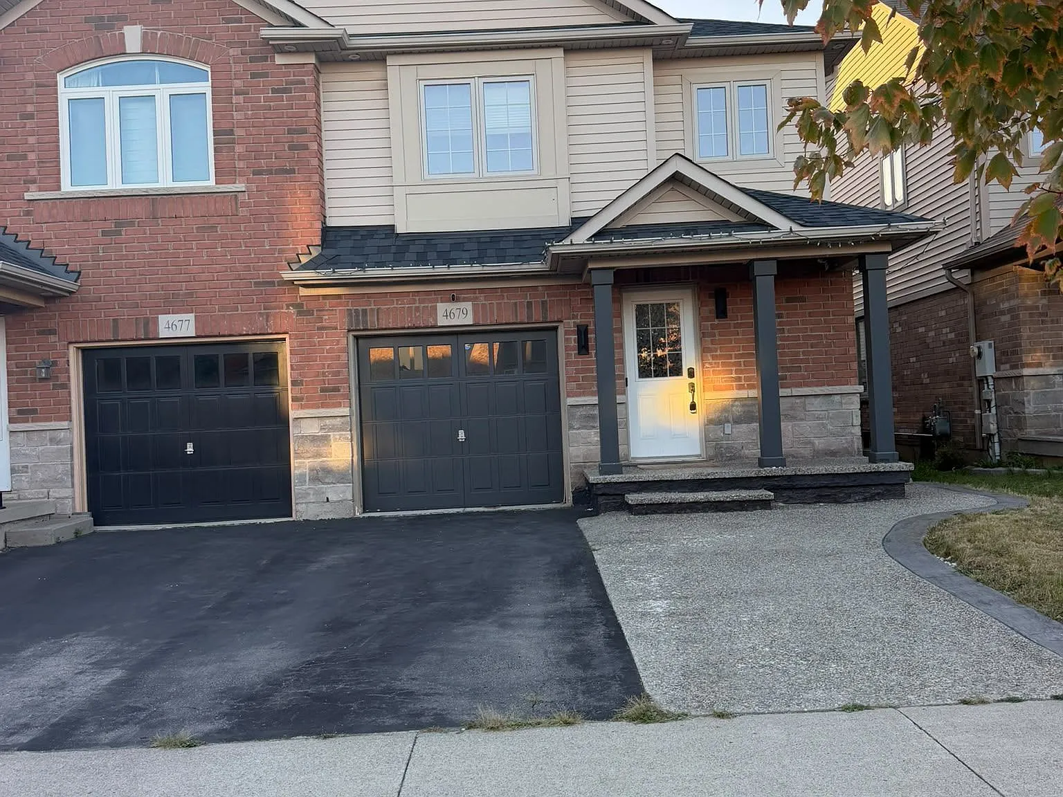 3 bed, $3,799 — Photo 1