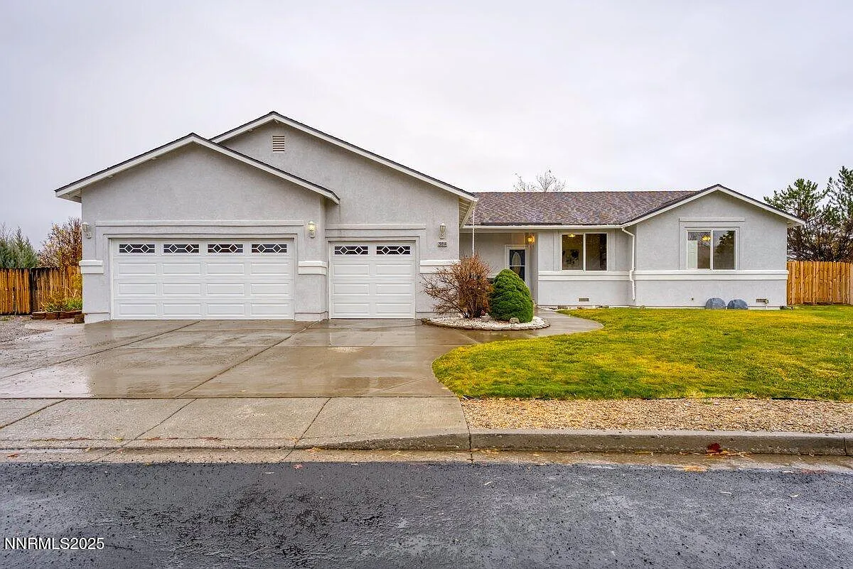 20914 White Rock Dr photo 1