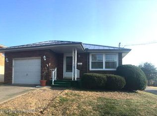 609 Pardee St, Hazleton, PA 18201